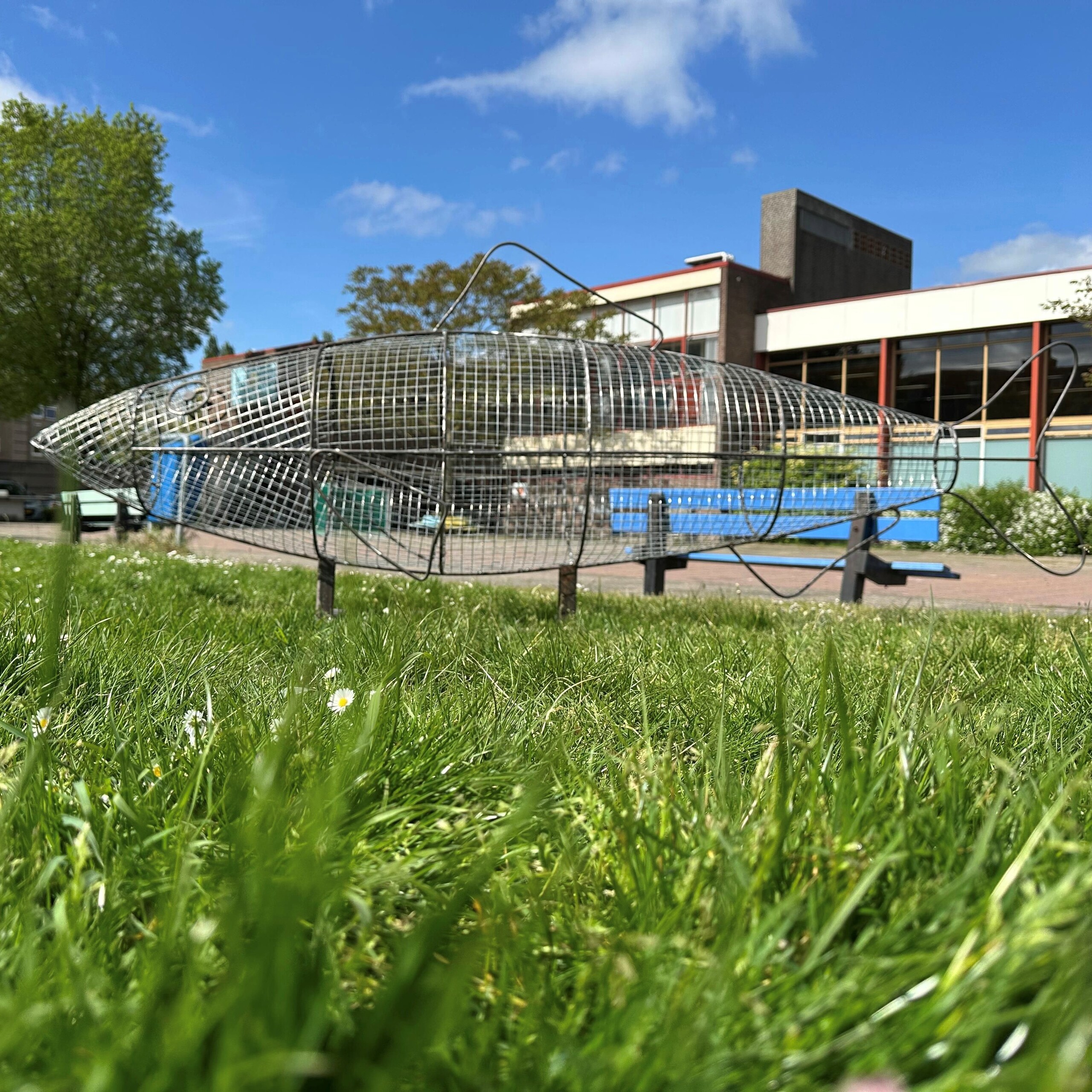 Foto van een afvalharing bij de Ericaschool